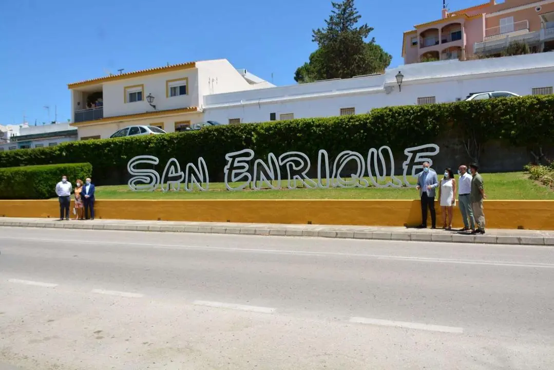 Caballo y San Enrique