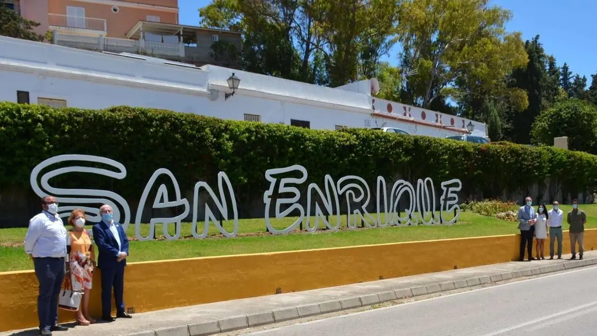 Caballo y San Enrique