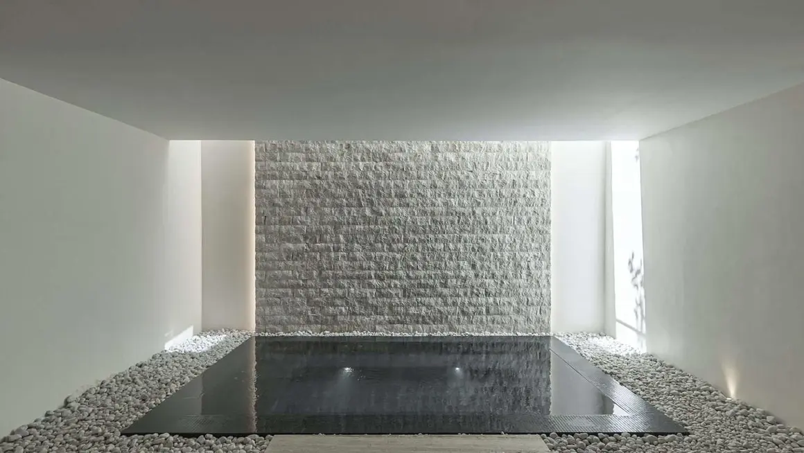 ARK, Villa La Escondida