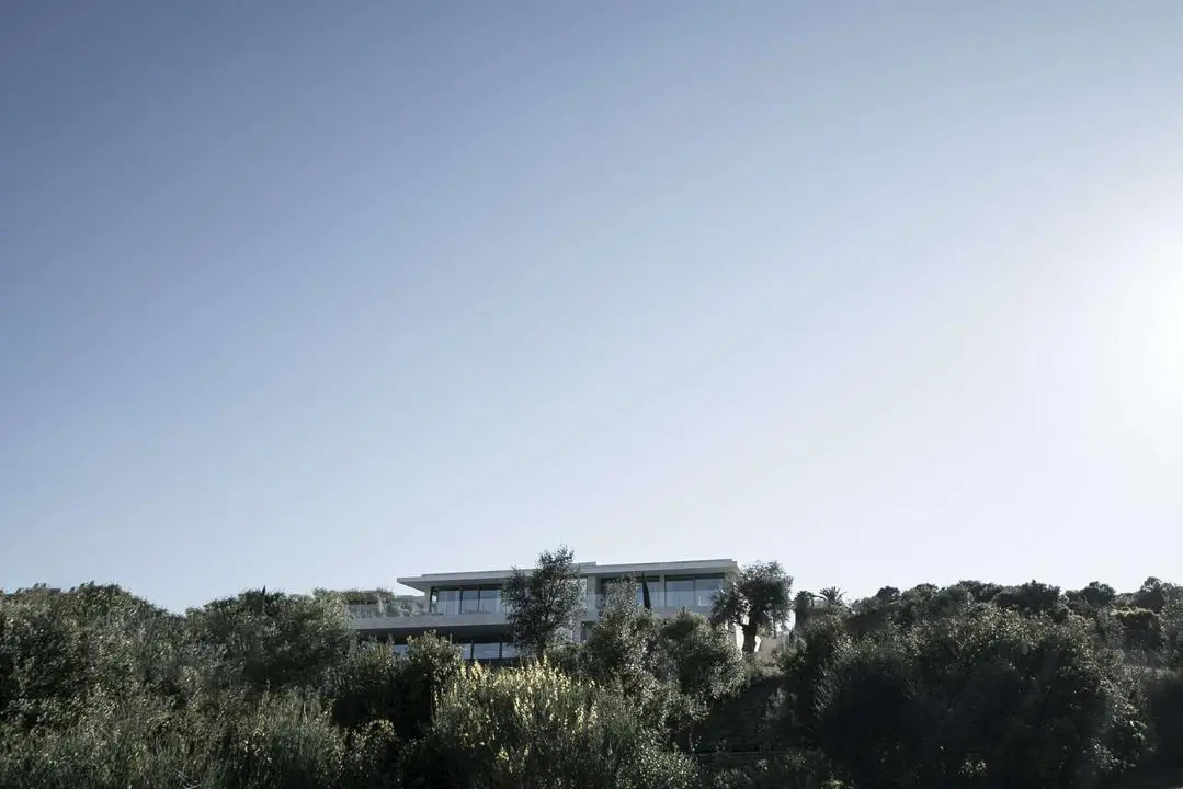 ARK, Villa La Escondida