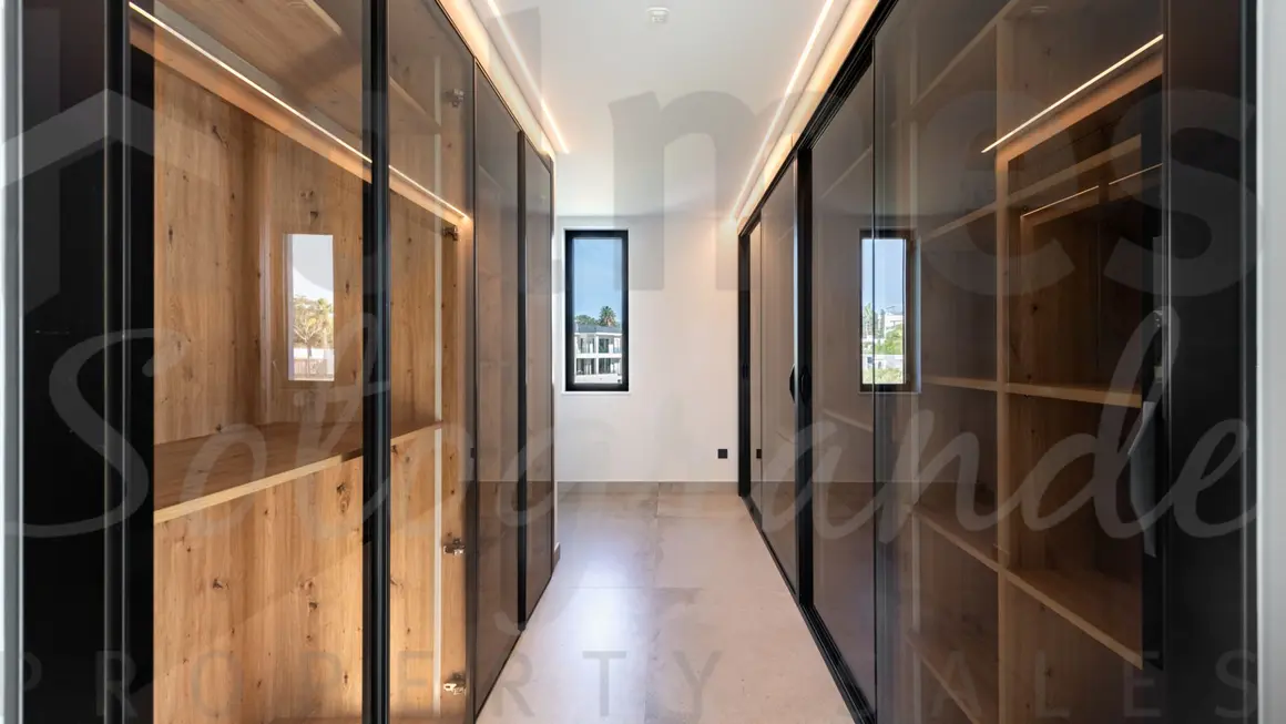 Villa Sue&ntilde;o - Holmes Sotogrande