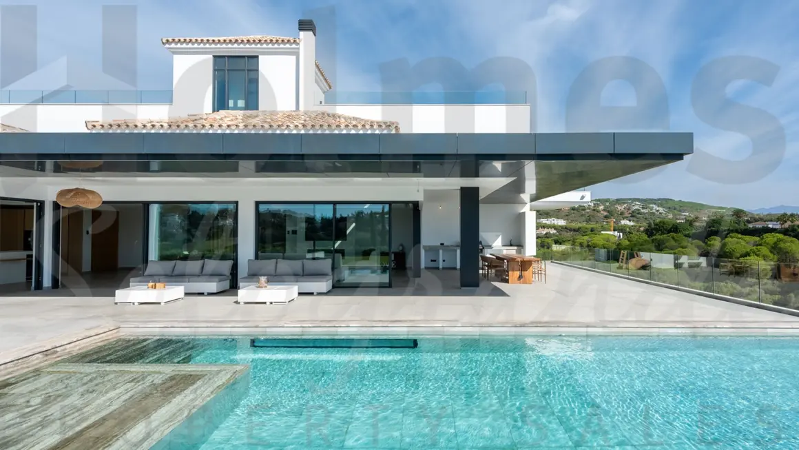 Villa Sue&ntilde;o - Holmes Sotogrande