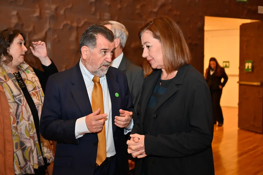 6129 -0215  XVII Premios CLABE 19 11 2024 &copy; Foto STB Estudio