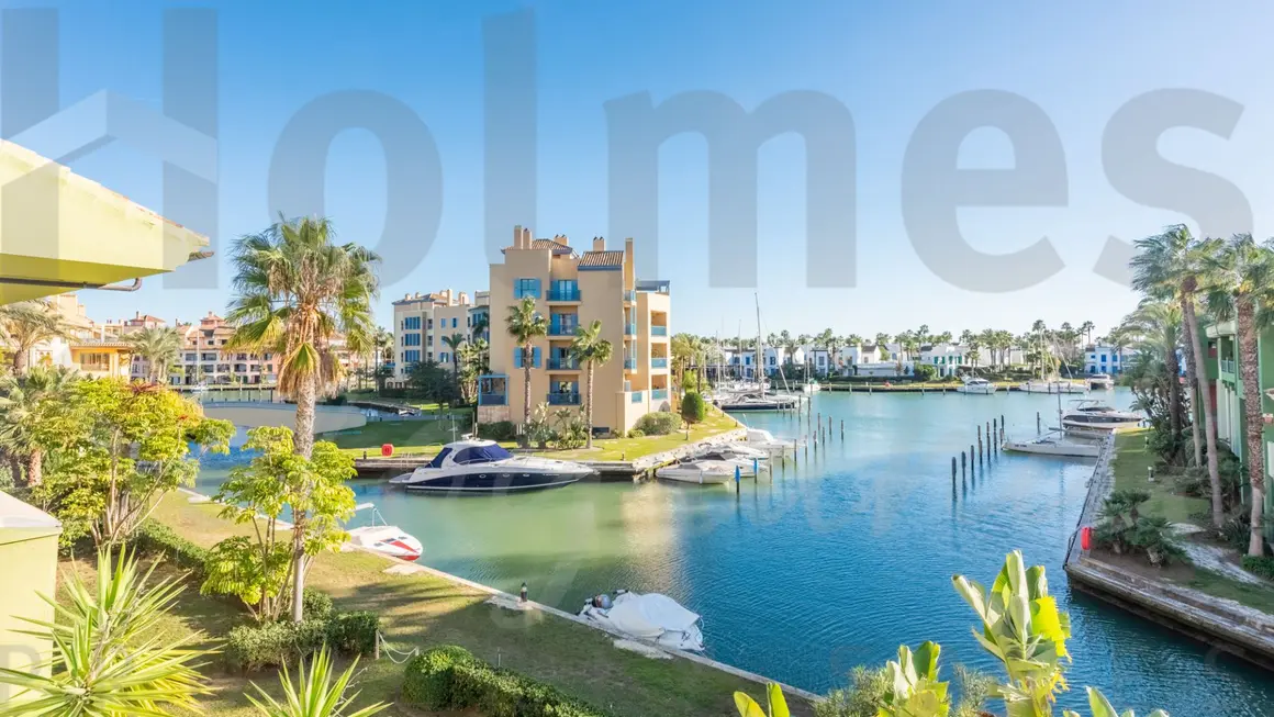 Ref: ROM-750 - Holmes Sotogrande