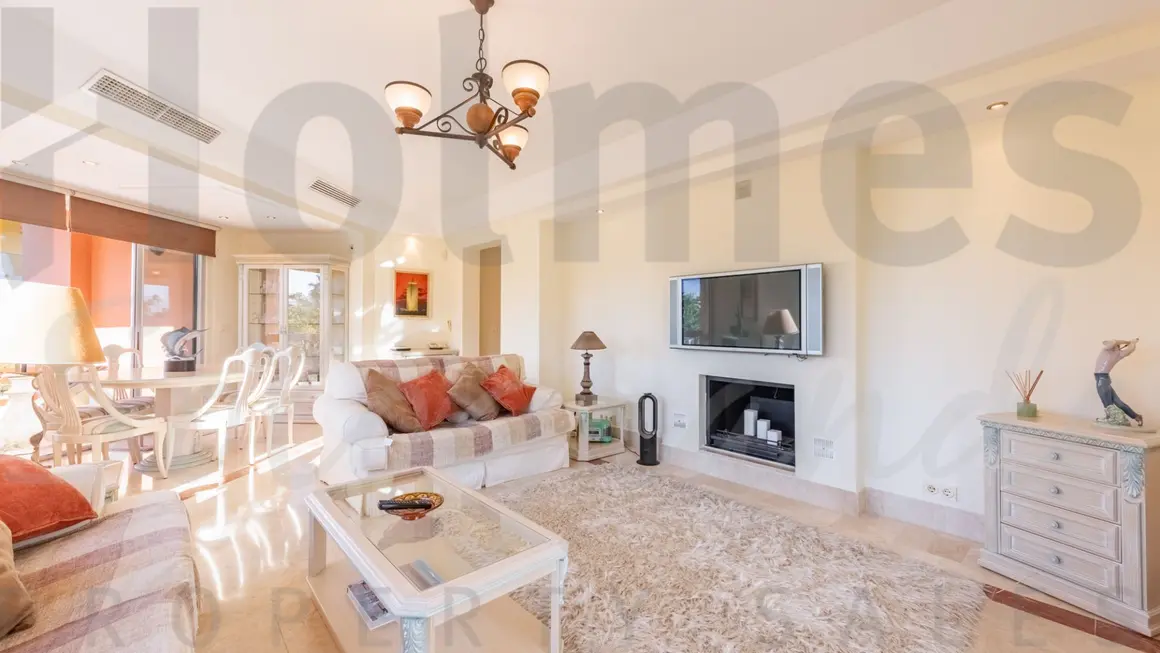 Ref: ROM-750 - Holmes Sotogrande
