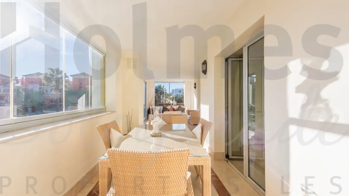 Ref: ROM-750 - Holmes Sotogrande