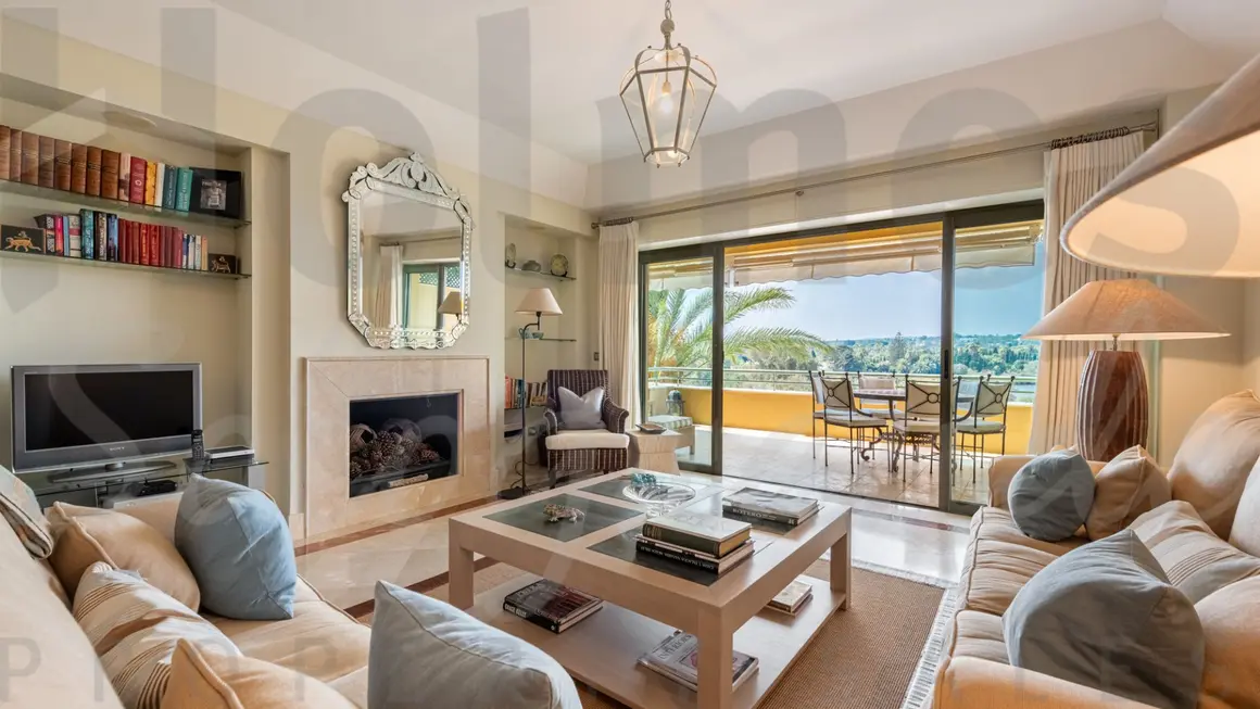 Ref: RIO-1033 - Holmes Sotogrande