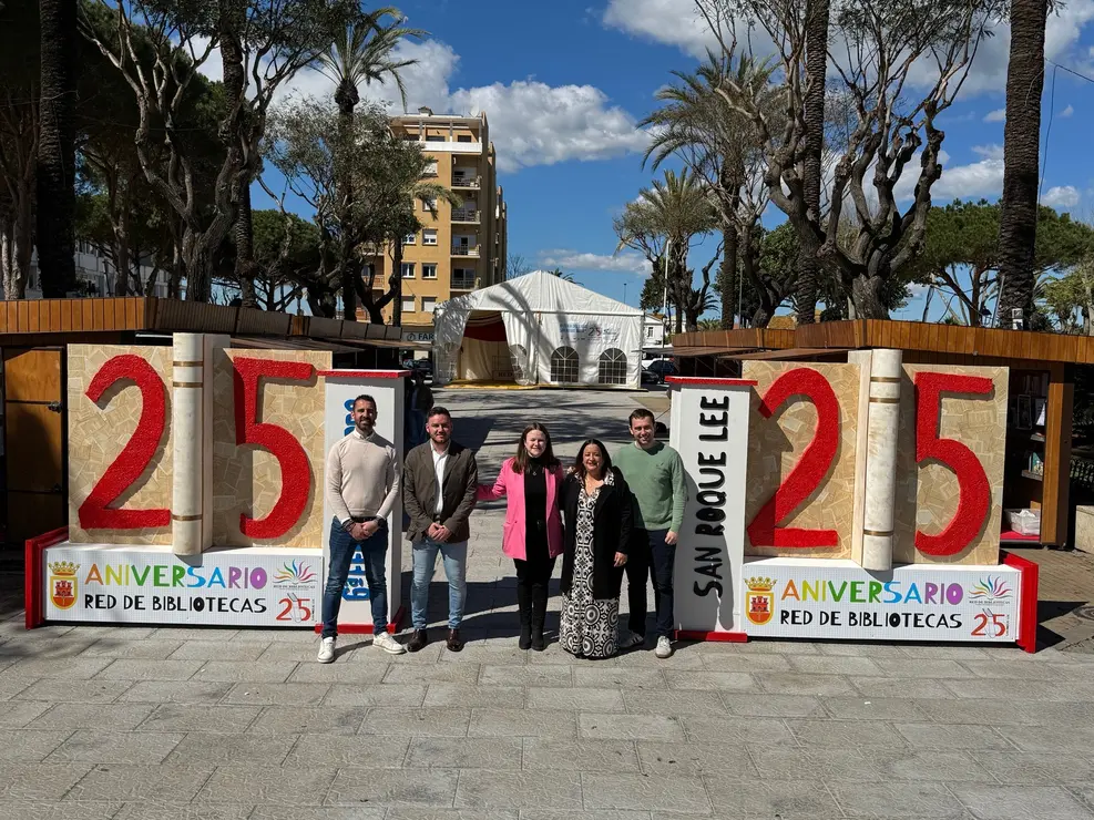 2025 inaugura Feria Libro IMG_8526