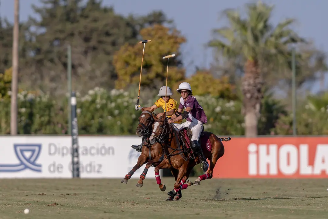 Custodio Eleno & Patricio Cieza - SANTA QUITERIA MONDRAG&Oacute;N vs. BRUNEI POLO TEAM - Photo Credit MATIAS CALLEJO