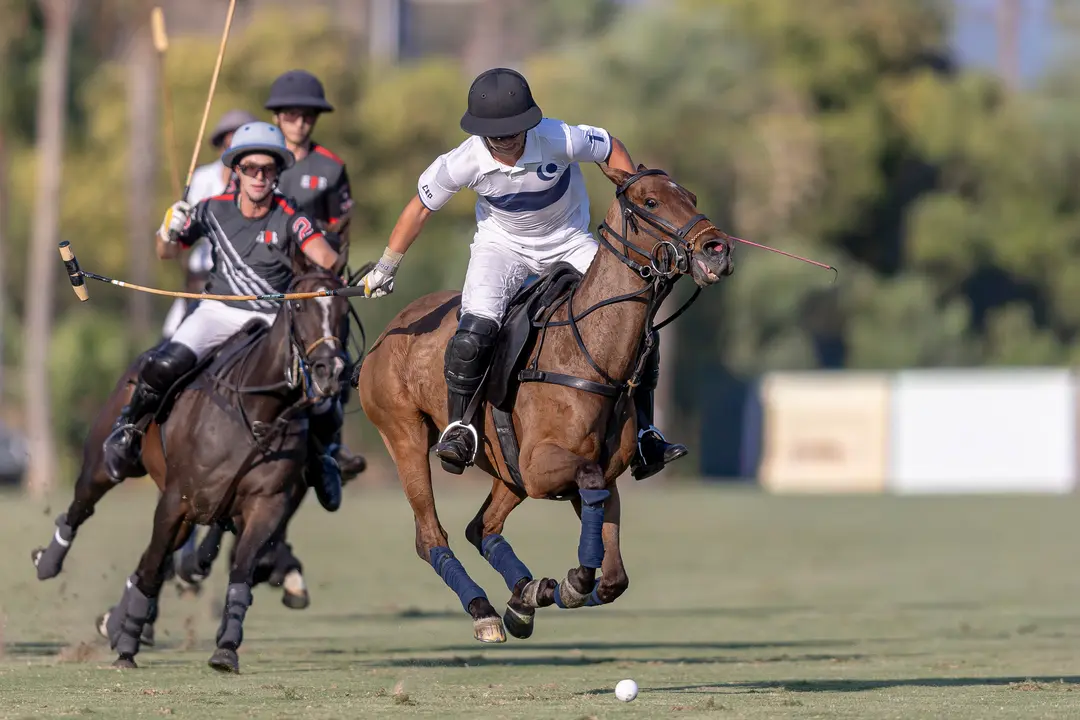 Dante Castagnola - DOS LUNAS vs. BLACK BEARS - Photo Credit MATIAS CALLEJO.jpg