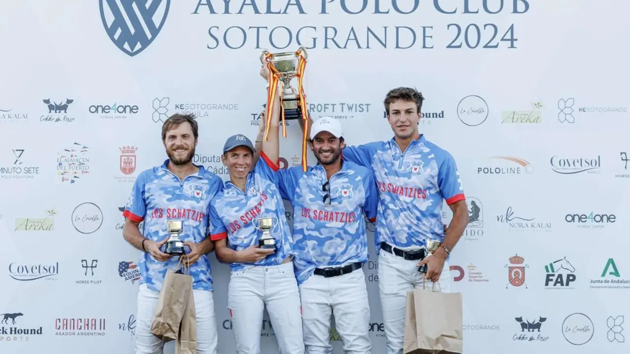 Los Schatzies, Campe&oacute;n del Open de Espa&ntilde;a. PHOTO CREDIT Matías Callejo - Ayala Polo Club (1)