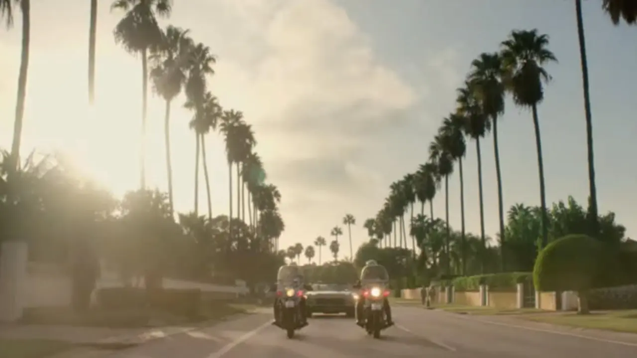 Escena de "The Crown" en Paseo del Parque