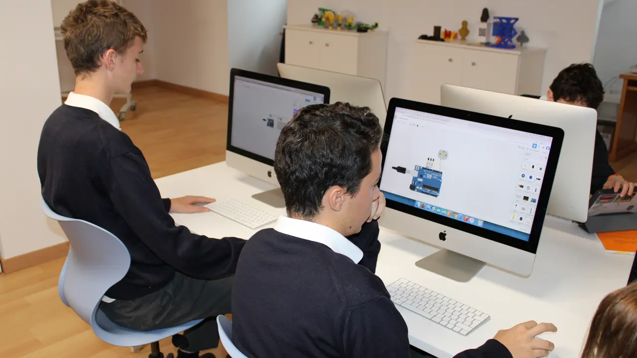 Apple Distinguished School_2