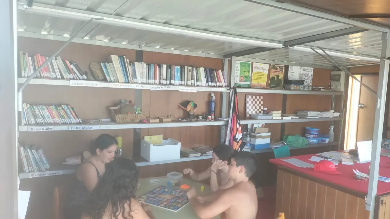 Biblioplaya de Torreguadiaro