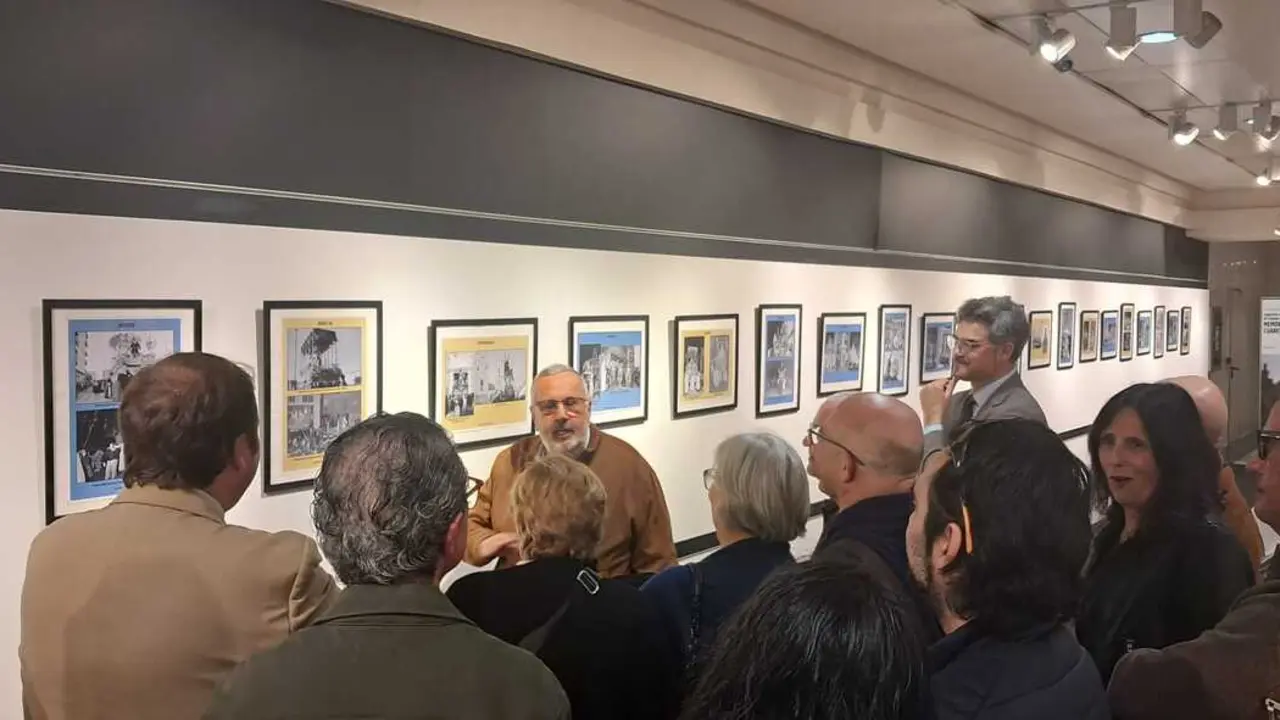 La exposici&oacute;n fotogr&aacute;fica &lsquo;Memorias de Cuaresma&rsquo; se inaugur&oacute; ayer, mi&eacute;rcoles 18 de marzo, en El Corte Ingl&eacute;s de Algeciras.