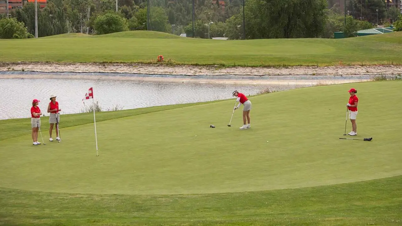 Im&aacute;genes del 'D&iacute;a de la Mujer Golfista' el pasado a&ntilde;o - &copy; RFEG