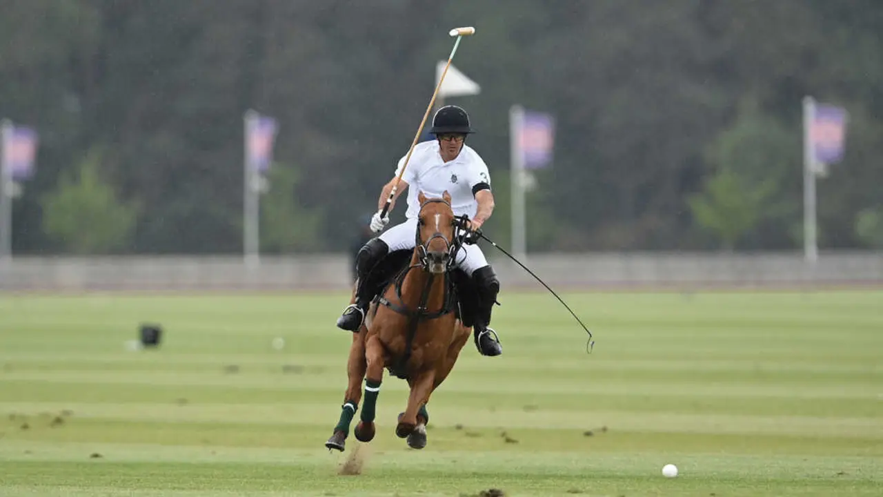 Pelon Stirling Queen's Cup