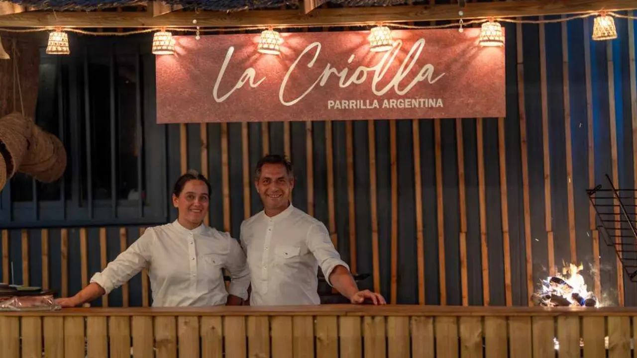 Los responsables de La Criolla, Daiana Mart&iacute;nez y Sergio Garbuglia.