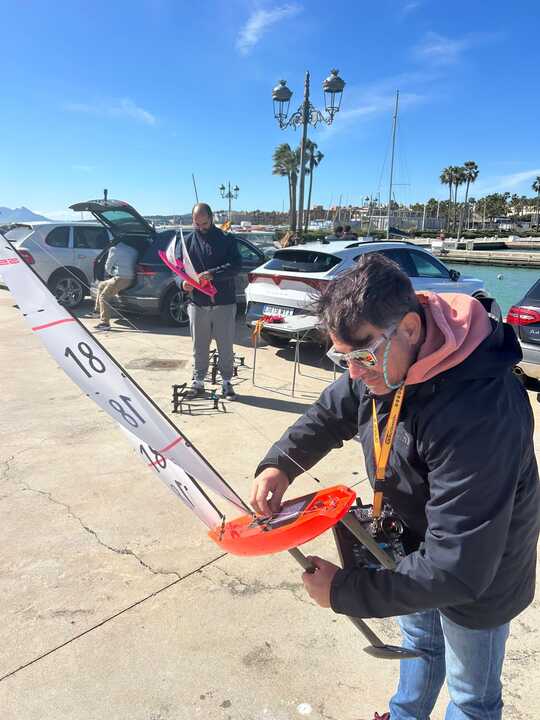 Viento, tensión y finales al límite en la segunda cita del Trofeo Noll Sotogrande, el pasado domingo 15 de febrero.