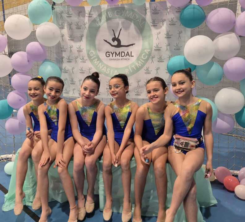San Roque participa por primera vez en Encuentro de Escuelas de Gimnasia Rítmica, en Jerez de la Frontera.